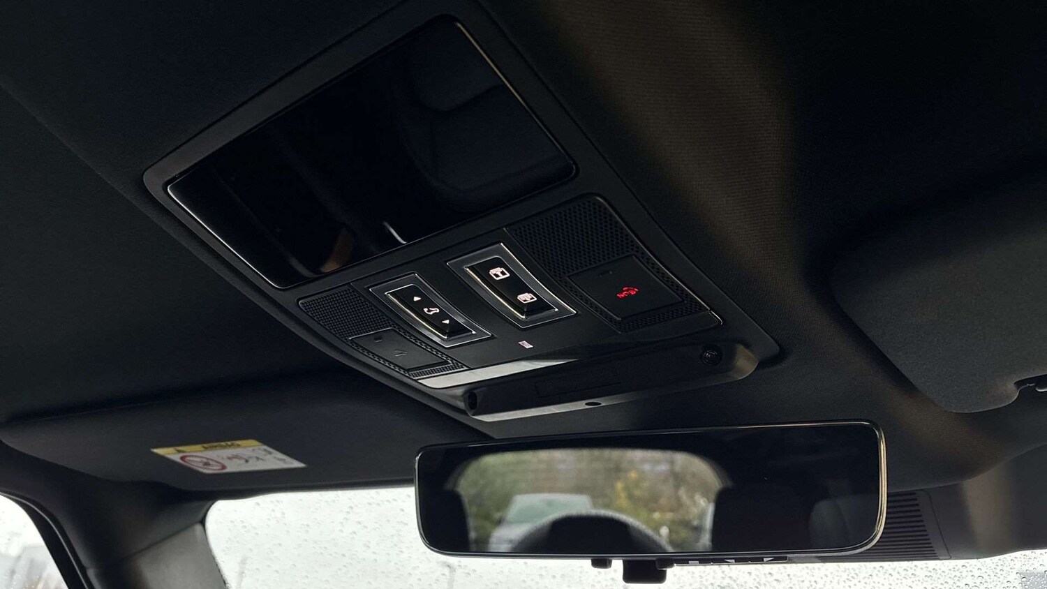 Used Land Rover Defender 2022 for sale - 76704967: Photo 23