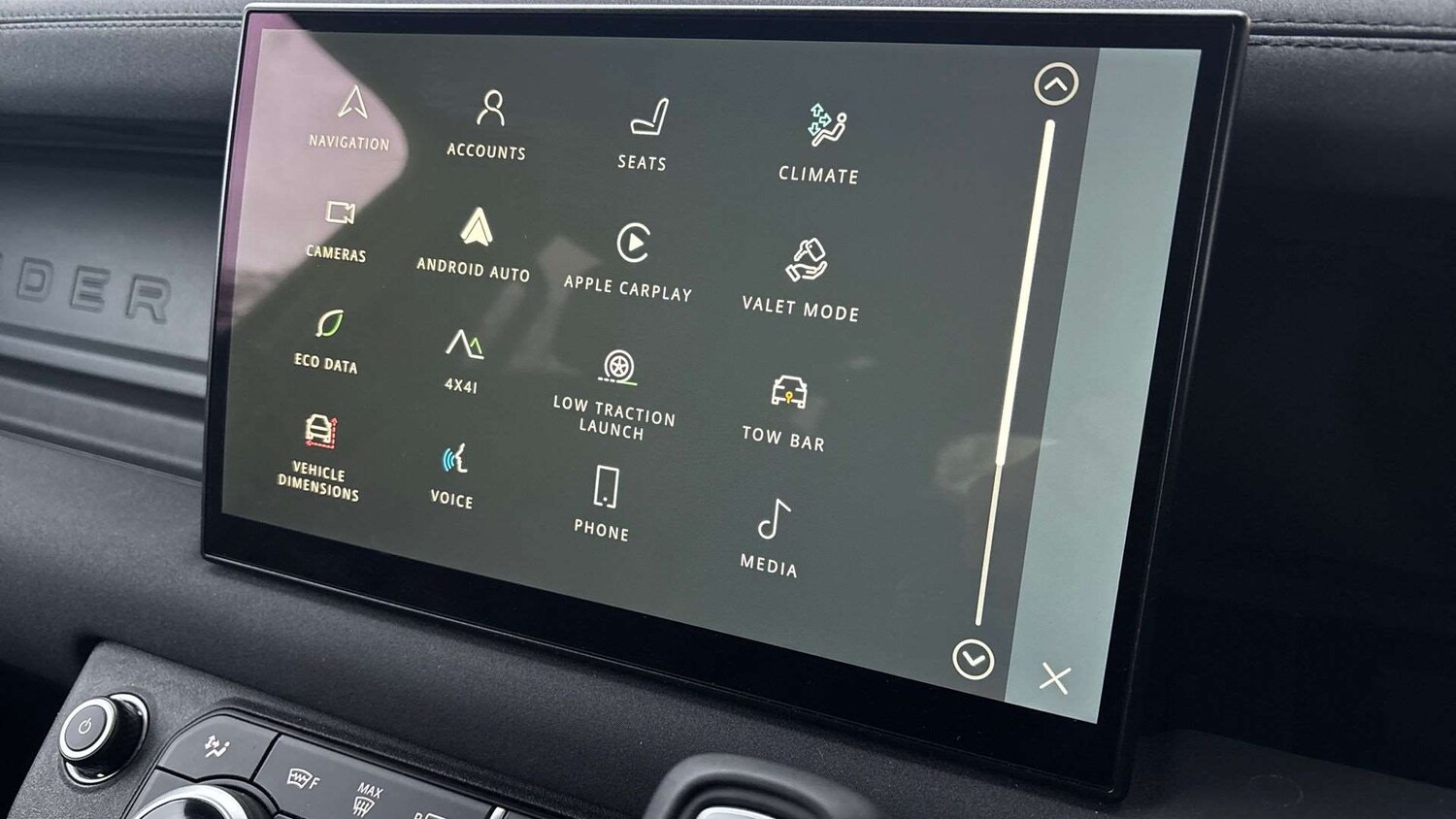 Used Land Rover Defender 2022 for sale - 76704967: Photo 34