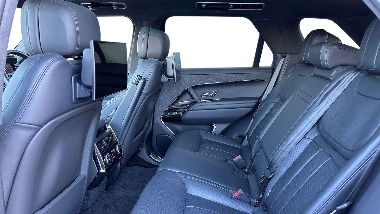 Used Land Rover Range Rover Sport 2024 for sale - 77886135: Photo 4