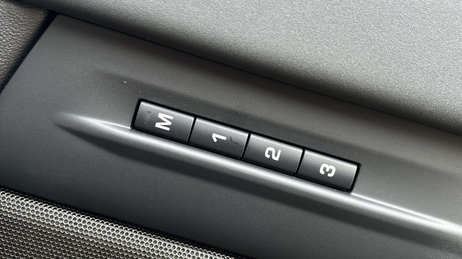 Used Land Rover Range Rover Evoque 2025 for sale - 77842394: Photo 25