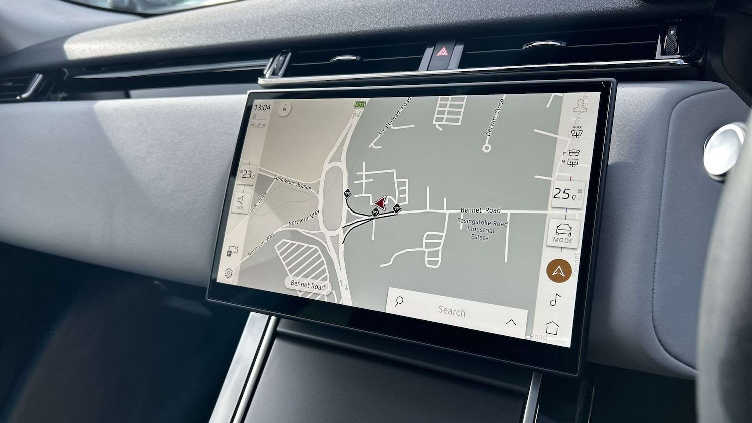 Used Land Rover Range Rover Velar 2025 for sale - 77589052: Photo 11