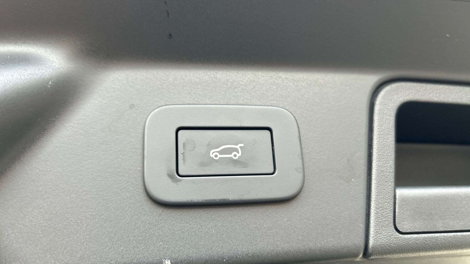 Used Land Rover Range Rover Velar 2025 for sale - 77589052: Photo 30