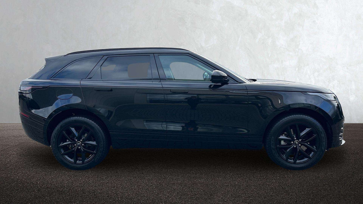 Used Land Rover Range Rover Velar 2025 for sale - 77589052: Photo 5