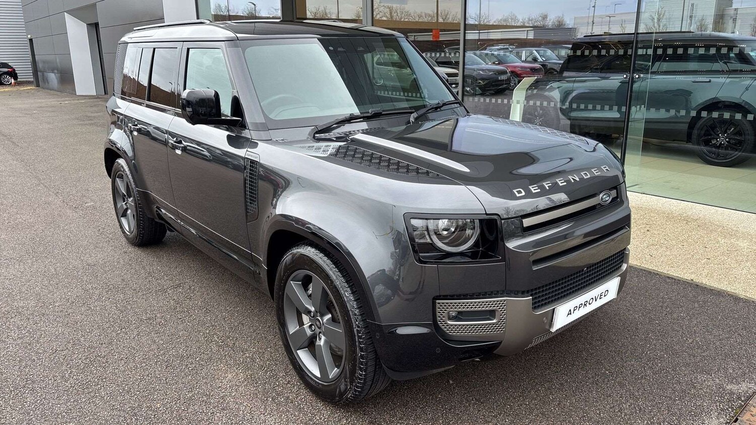 Used Land Rover Defender 2024 for sale - 77577210: Photo 29