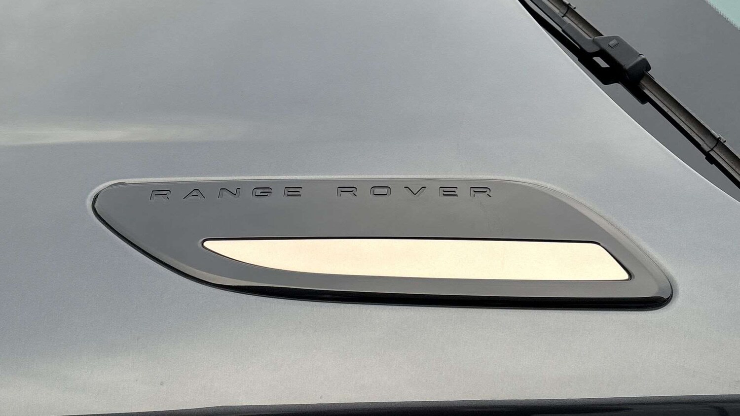 Used Land Rover Range Rover Velar 2024 for sale - 76515507: Photo 28
