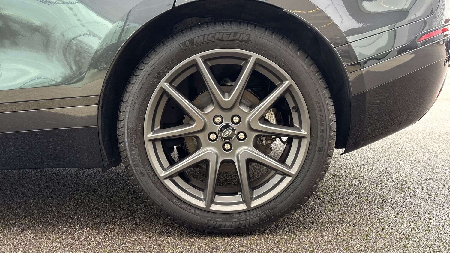 Used Land Rover Range Rover Velar 2024 for sale - 76515507: Photo 30