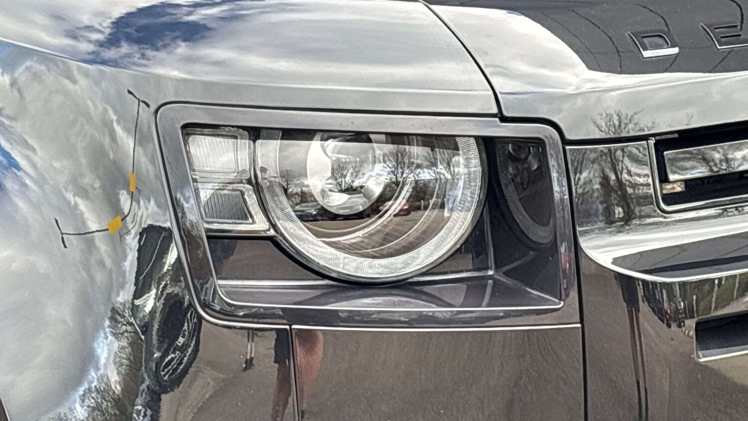 Used Land Rover Defender 2023 for sale - 77648842: Photo 17