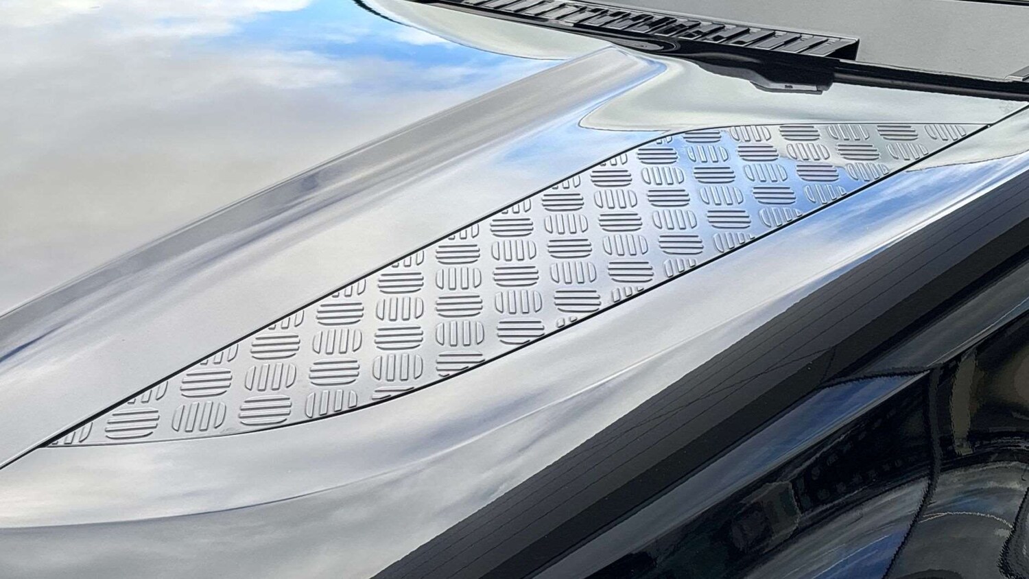 Used Land Rover Defender 2023 for sale - 77648842: Photo 28