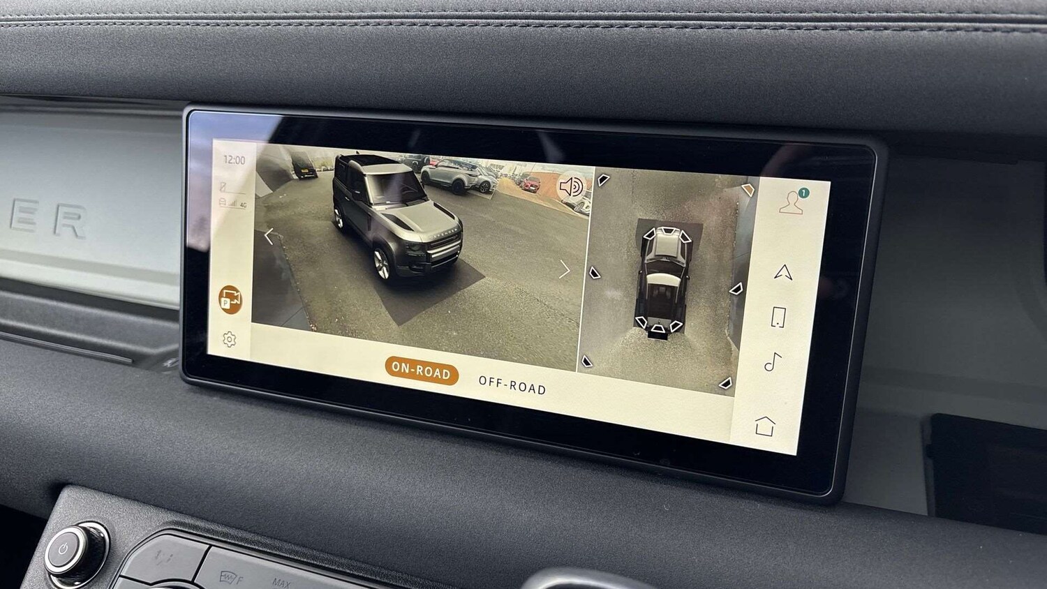 Used Land Rover Defender 2023 for sale - 77648842: Photo 35