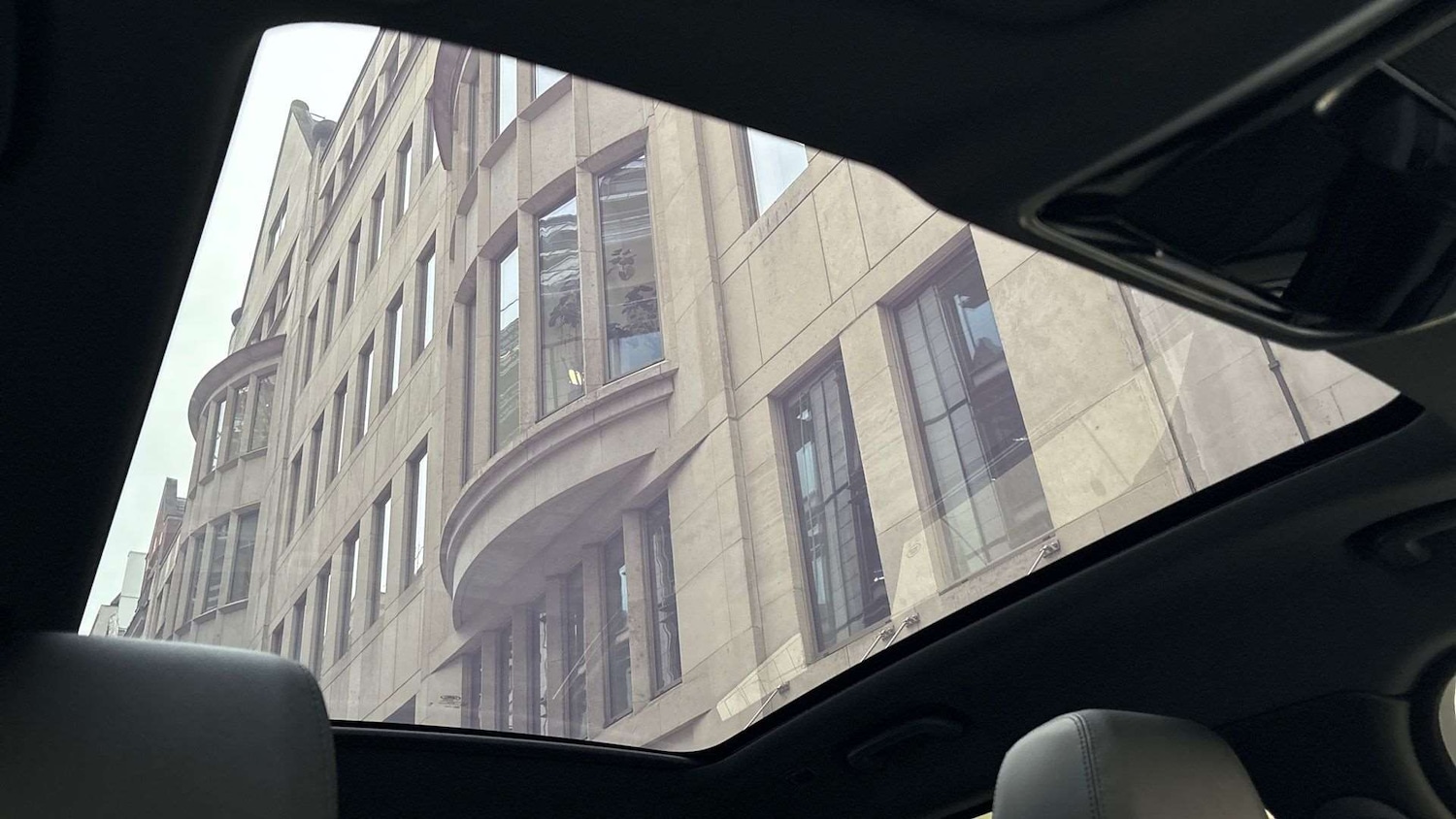 Used Land Rover Range Rover Velar 2024 for sale - 77373827: Photo 21