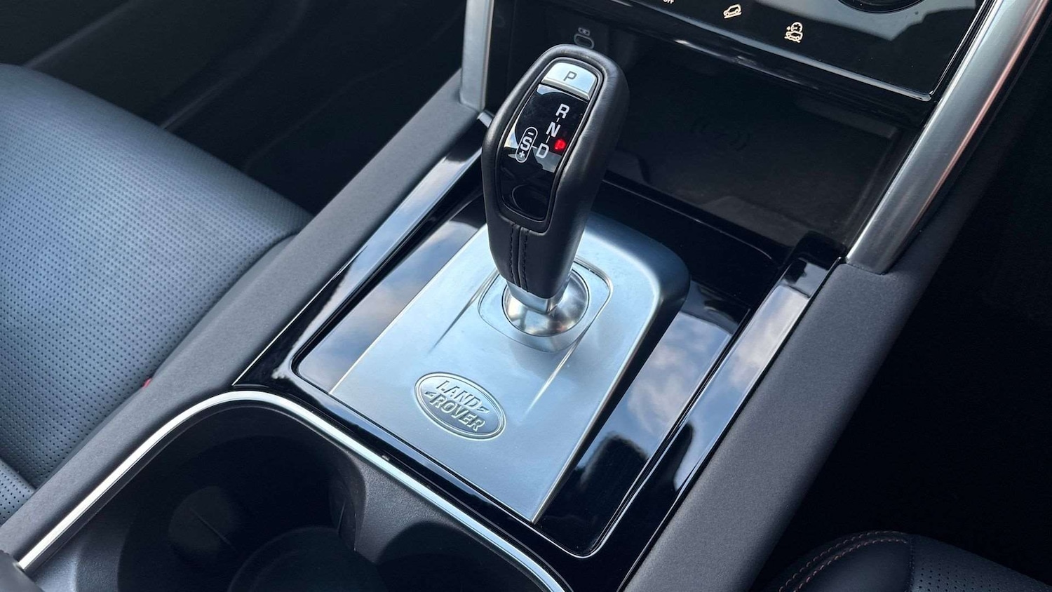 Used Land Rover Discovery Sport 2023 for sale - 76774067: Photo 13