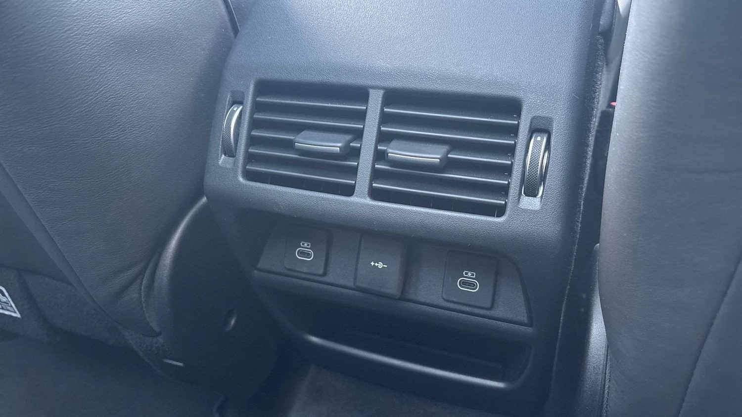 Used Land Rover Discovery Sport 2023 for sale - 76774067: Photo 18