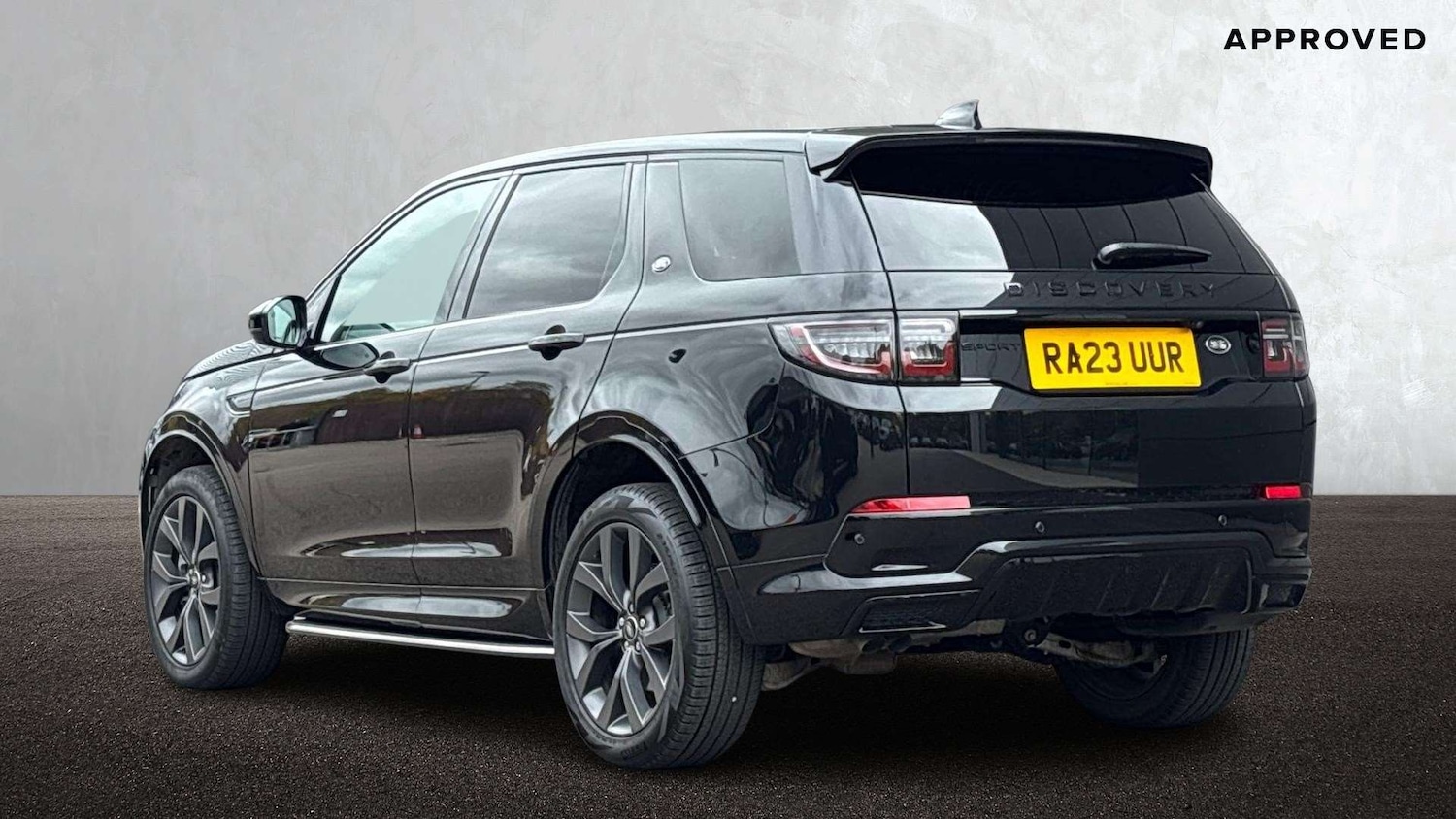 Used Land Rover Discovery Sport 2023 for sale - 76460080: Photo 2