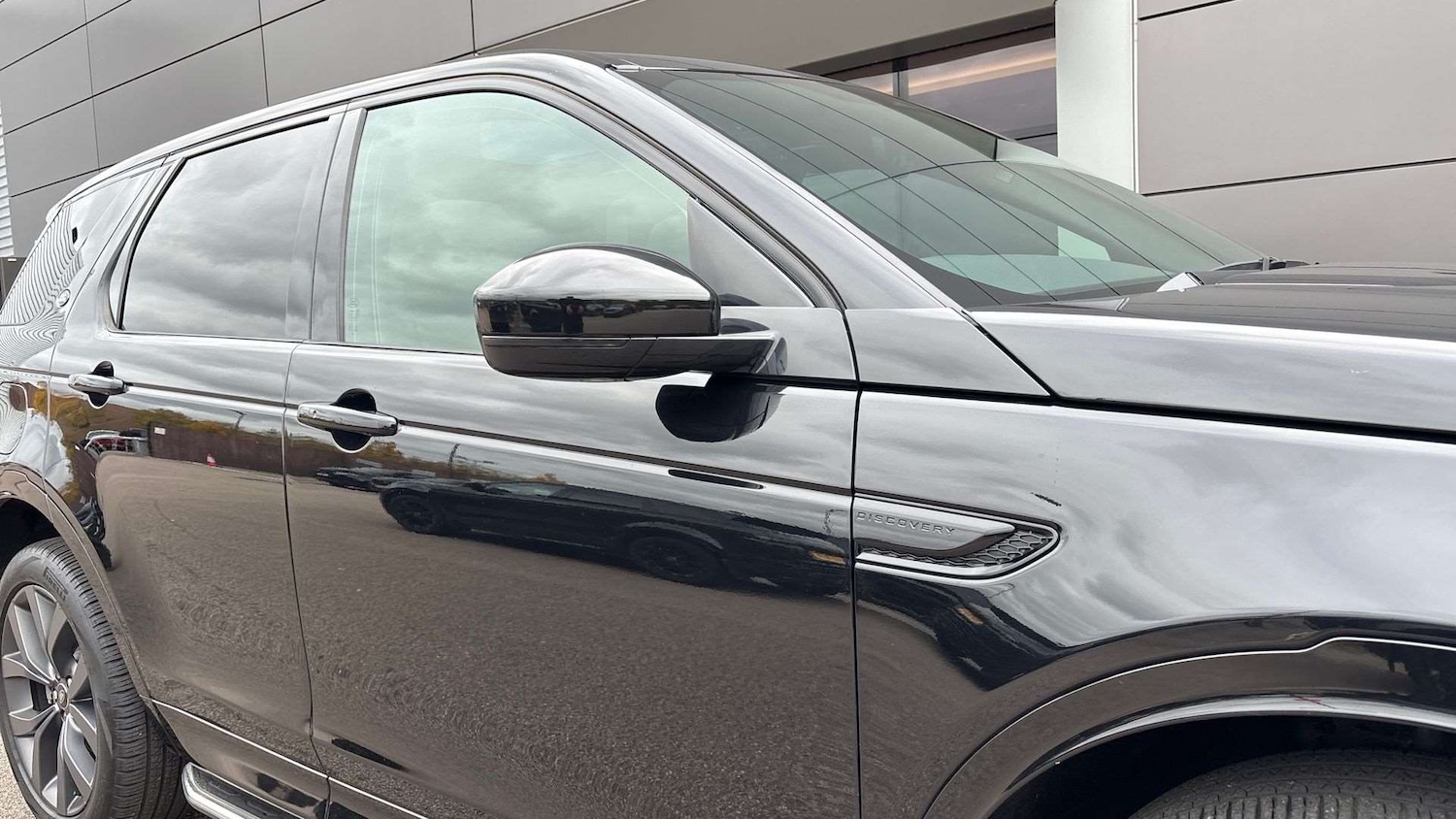 Used Land Rover Discovery Sport 2023 for sale - 76460080: Photo 21