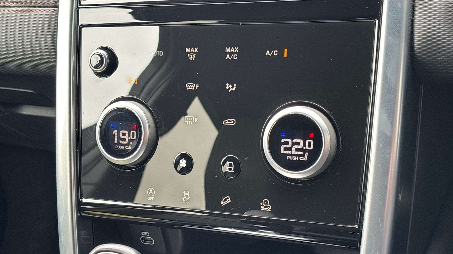 Used Land Rover Discovery Sport 2023 for sale - 76460080: Photo 29