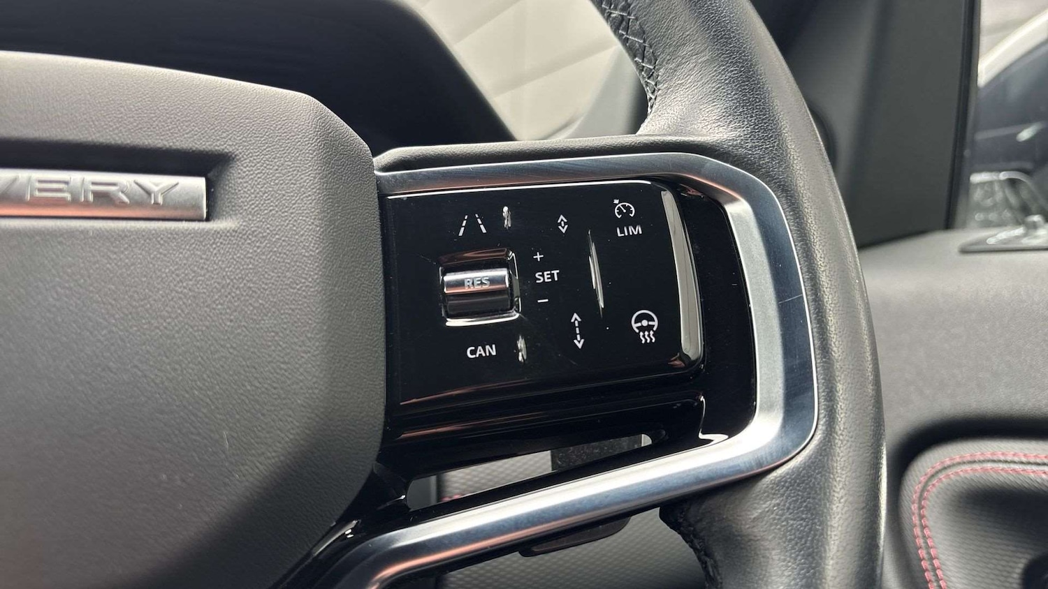 Used Land Rover Discovery Sport 2023 for sale - 76460080: Photo 31