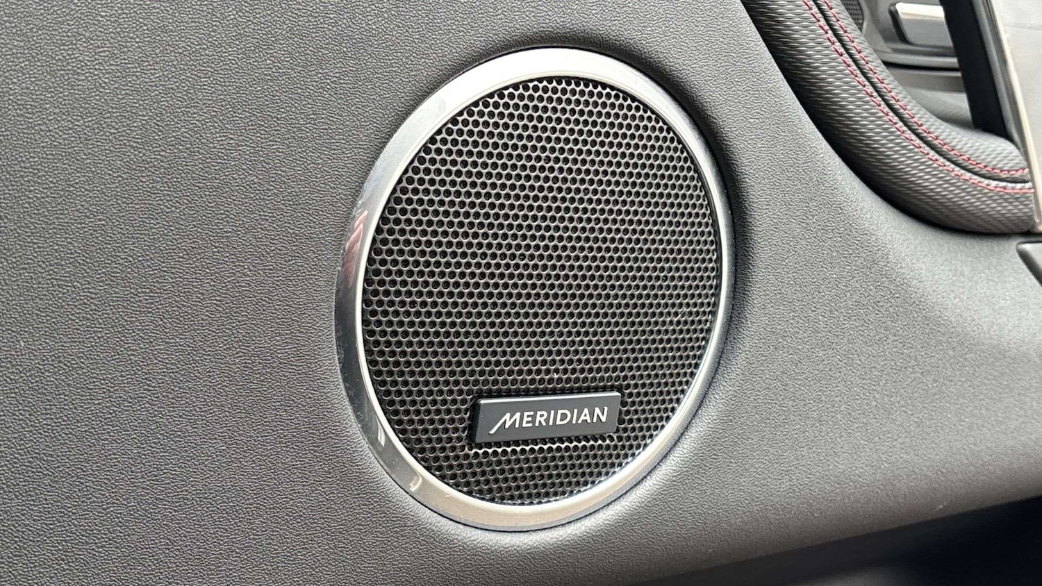 Used Land Rover Discovery Sport 2023 for sale - 76460080: Photo 33