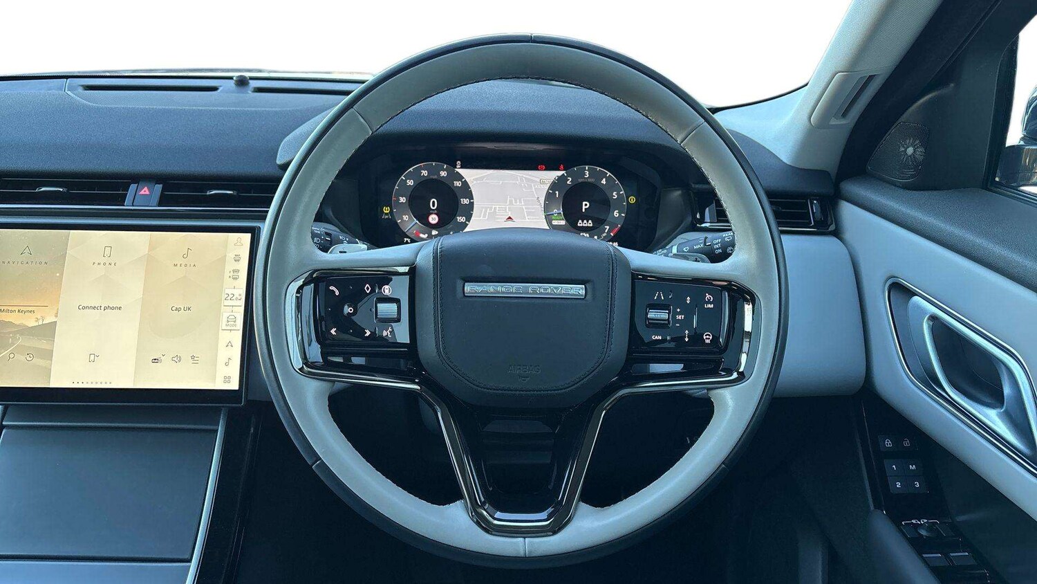 Used Land Rover Range Rover Velar 2024 for sale - 76705246: Photo 15