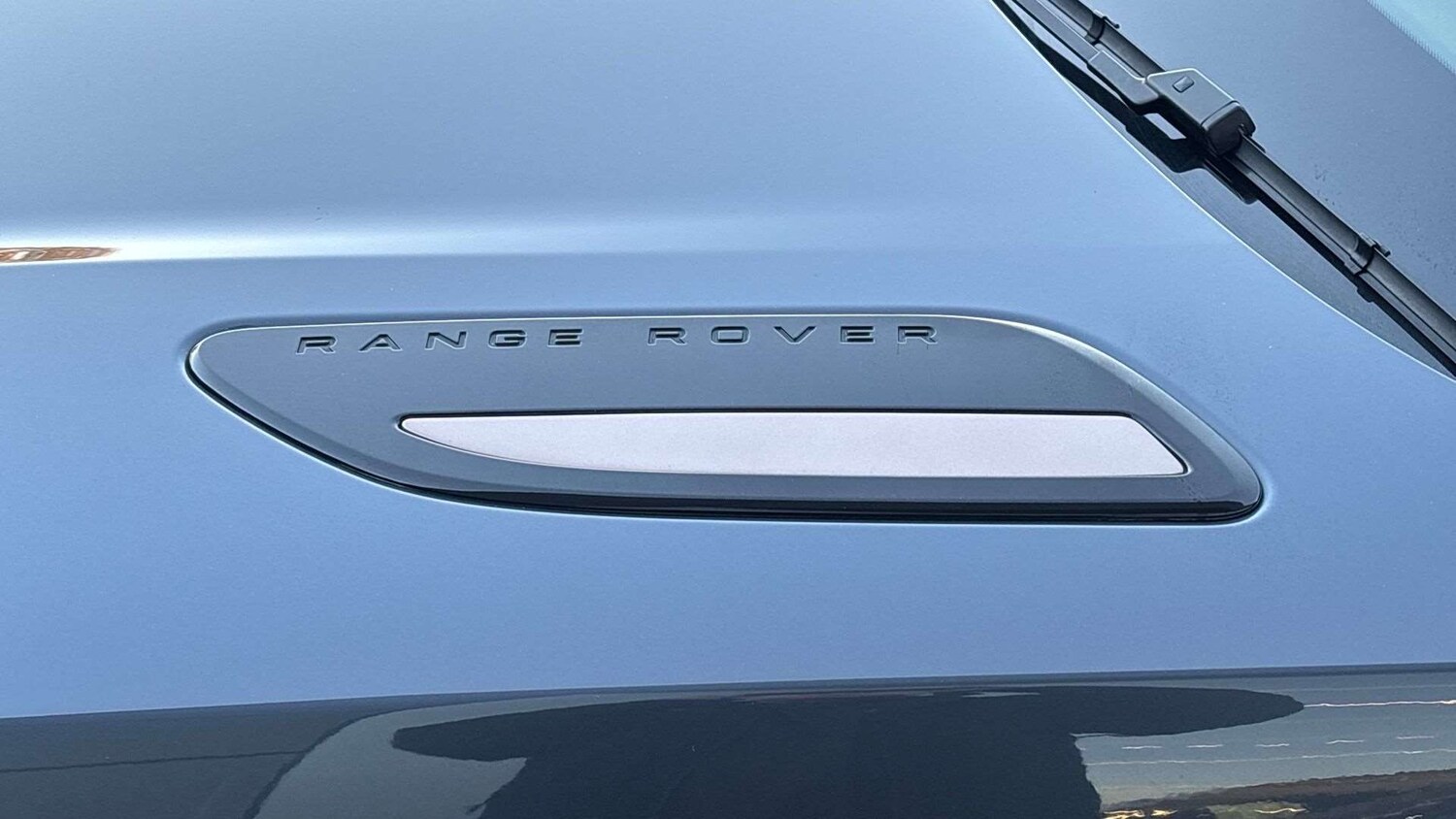 Used Land Rover Range Rover Velar 2024 for sale - 76705246: Photo 28