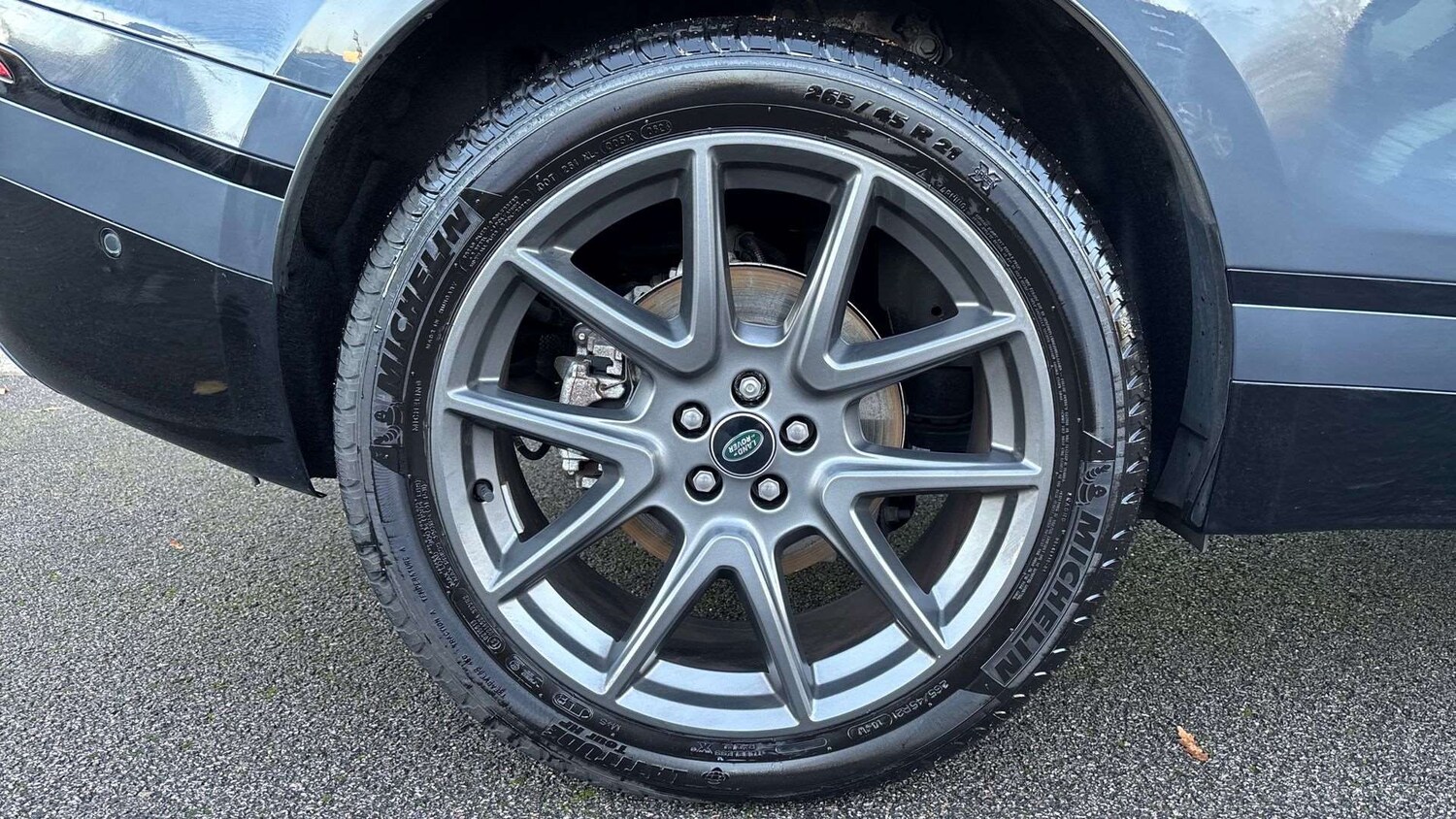 Used Land Rover Range Rover Velar 2024 for sale - 76705246: Photo 30