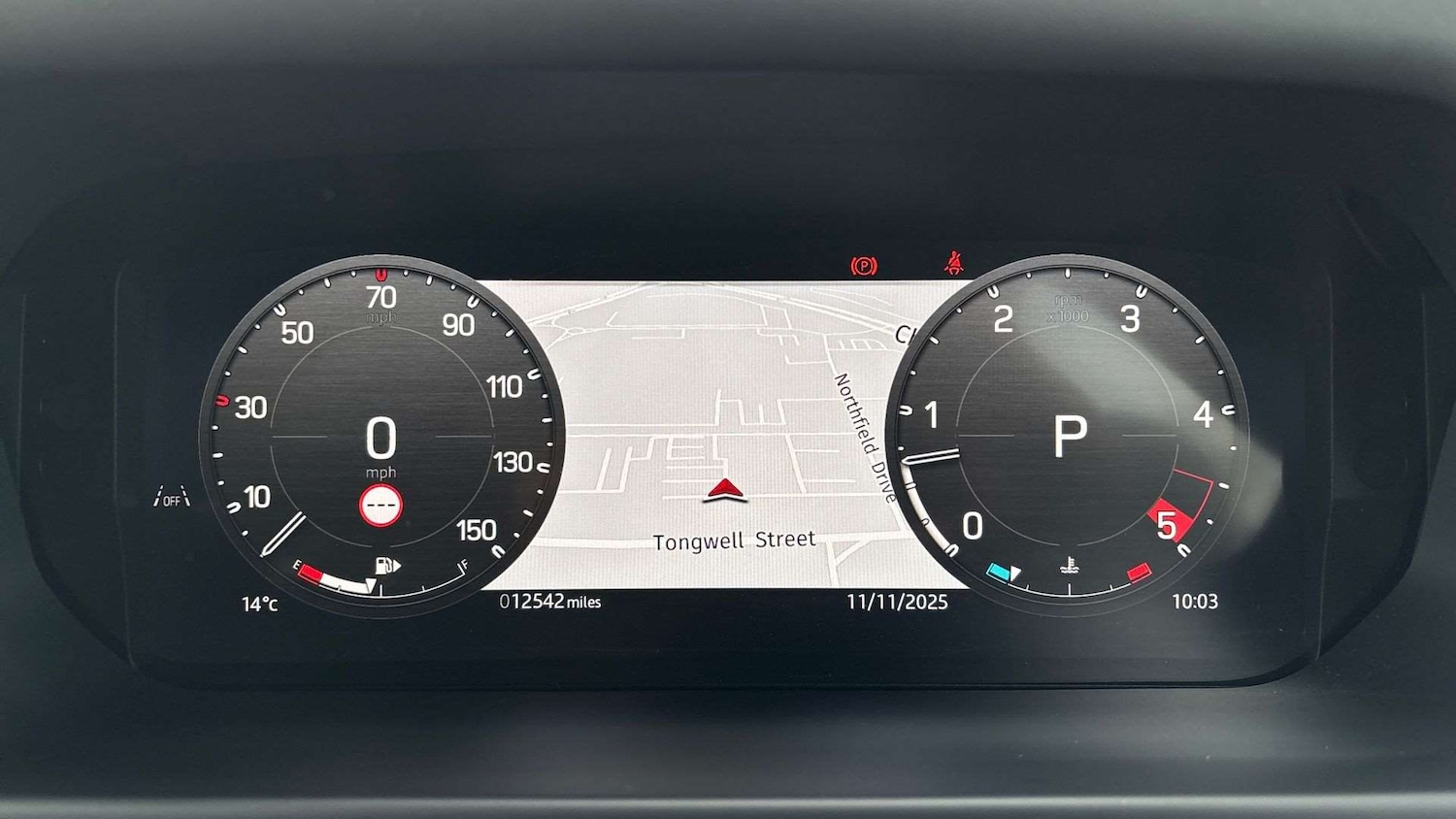 Used Land Rover Defender 2025 for sale - 77233115: Photo 16