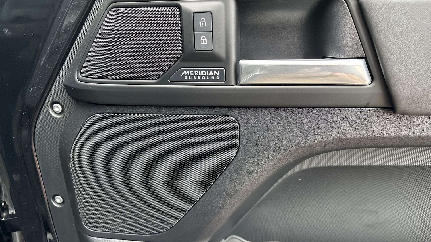 Used Land Rover Defender 2025 for sale - 77233115: Photo 24