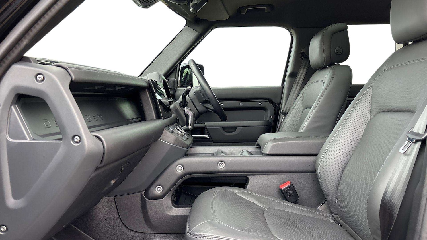 Used Land Rover Defender 2025 for sale - 77233115: Photo 3