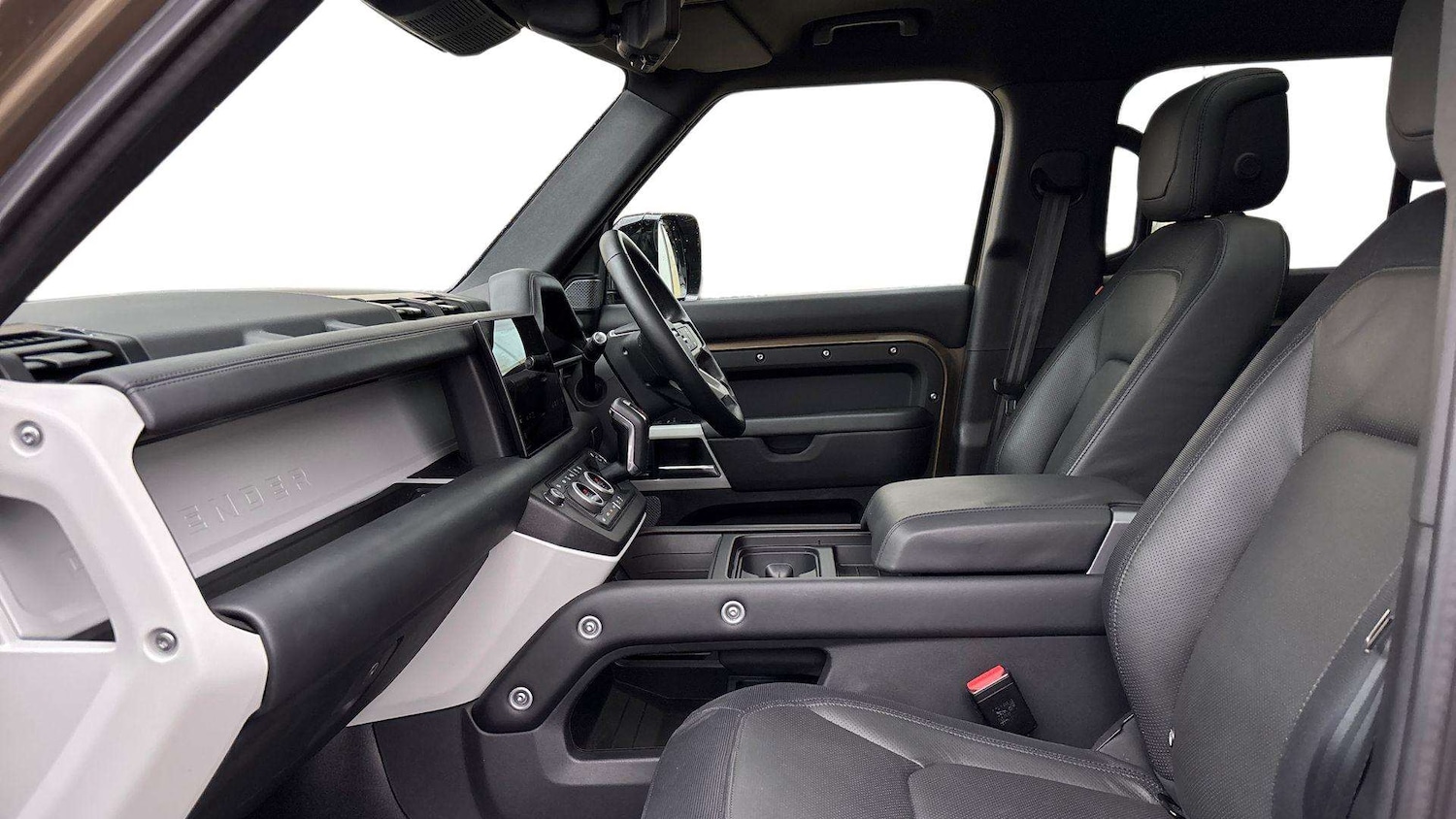 Used Land Rover Defender 2024 for sale - 77526939: Photo 3