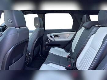 Used Land Rover Discovery Sport 2025 for sale - 79535642: Photo