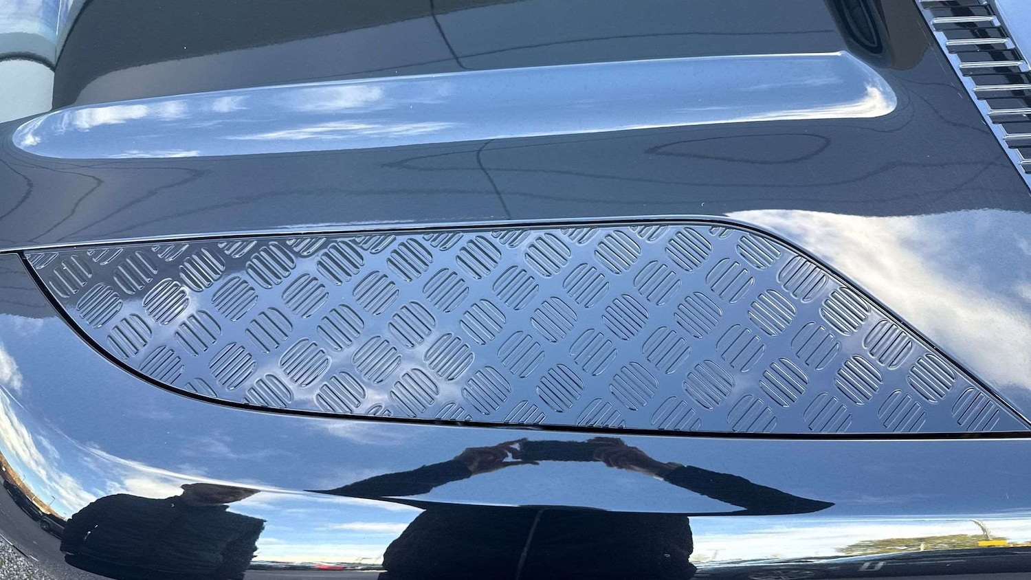 Used Land Rover Defender 2023 for sale - 76460078: Photo 28