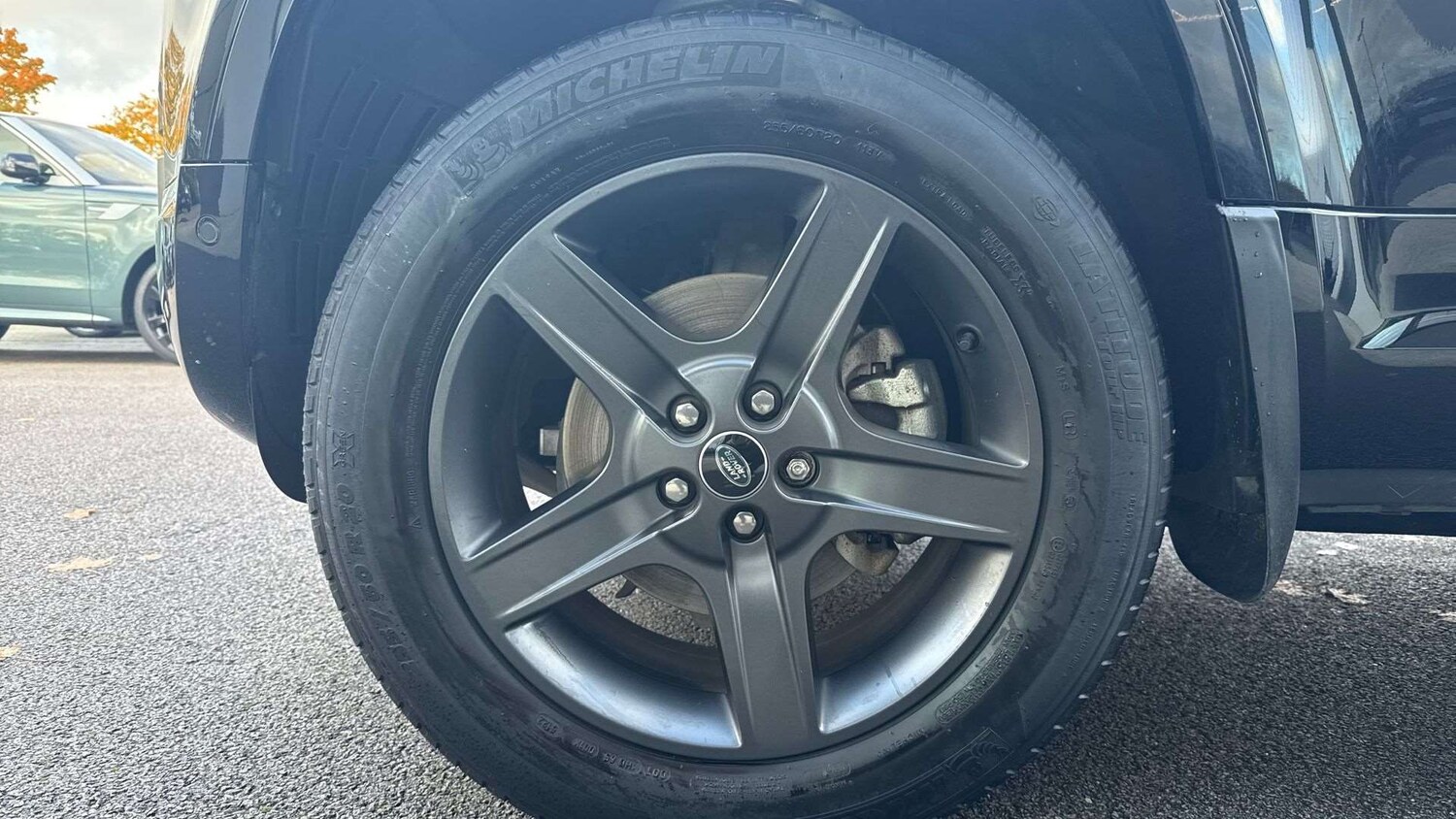 Used Land Rover Defender 2023 for sale - 76460078: Photo 30