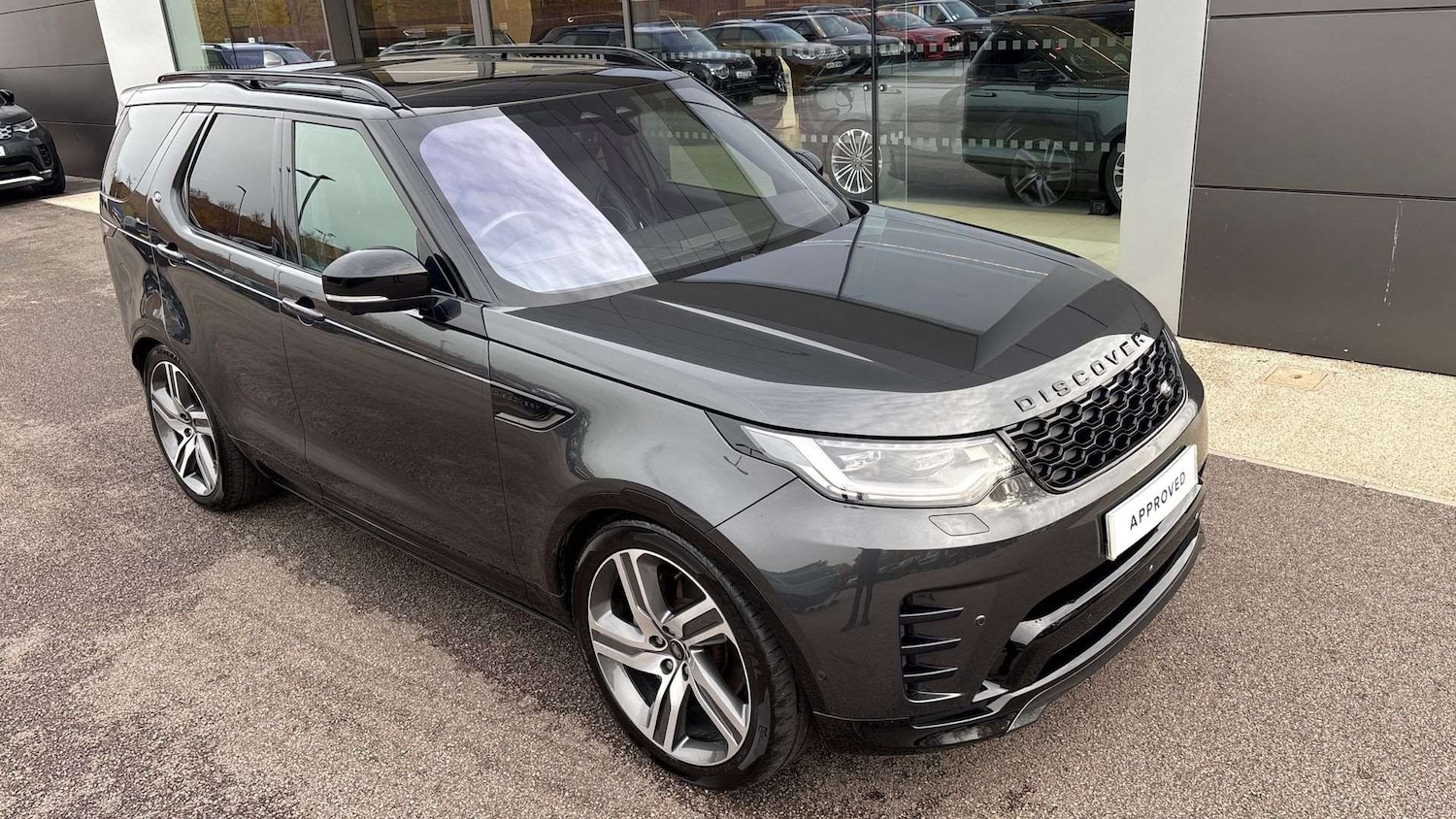 Used Land Rover Discovery 2022 for sale - 76460200: Photo 29