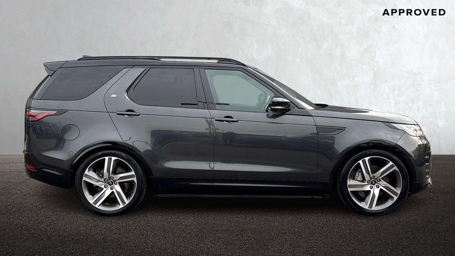 Used Land Rover Discovery 2022 for sale - 76460200: Photo 5