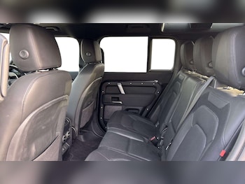 Used Land Rover Defender 2022 for sale - 79364551: Photo