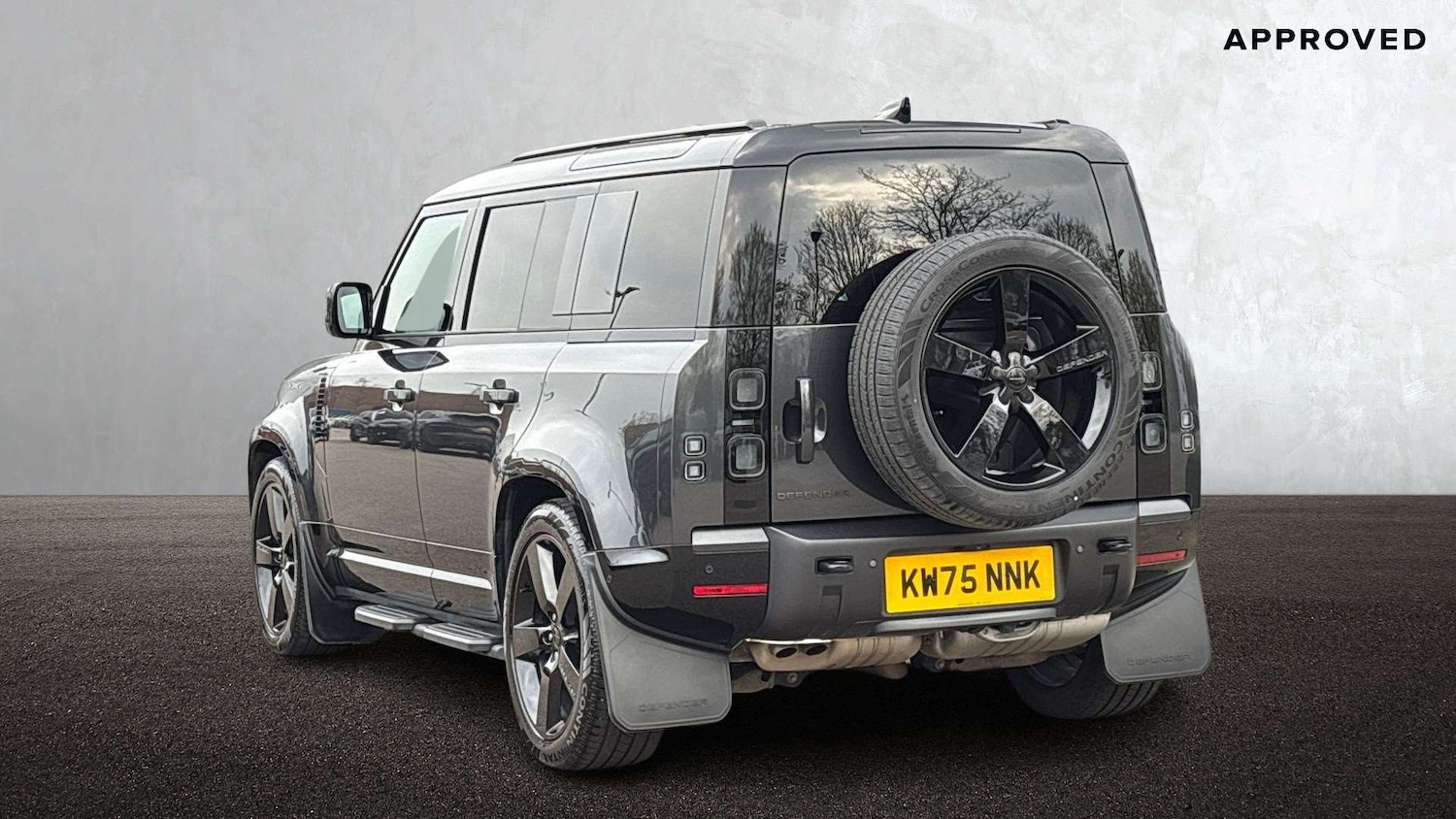 Used Land Rover Defender 2026 for sale - 78010439: Photo 2