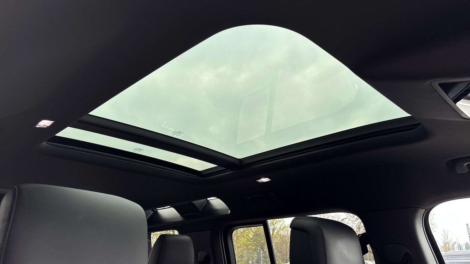 Used Land Rover Defender 2026 for sale - 78010439: Photo 21