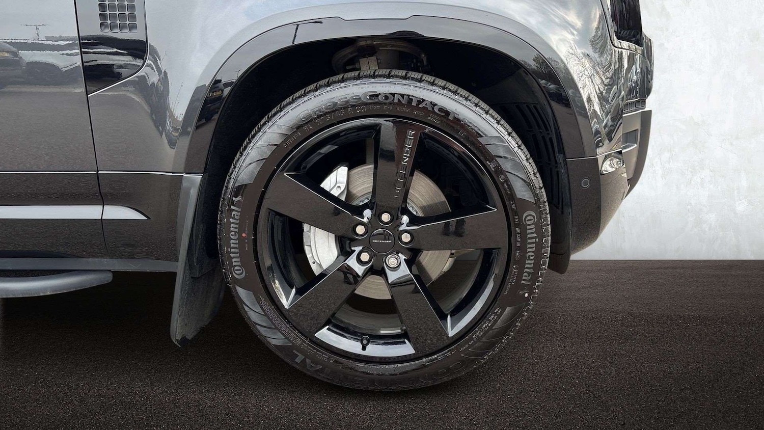 Used Land Rover Defender 2026 for sale - 78010439: Photo 8