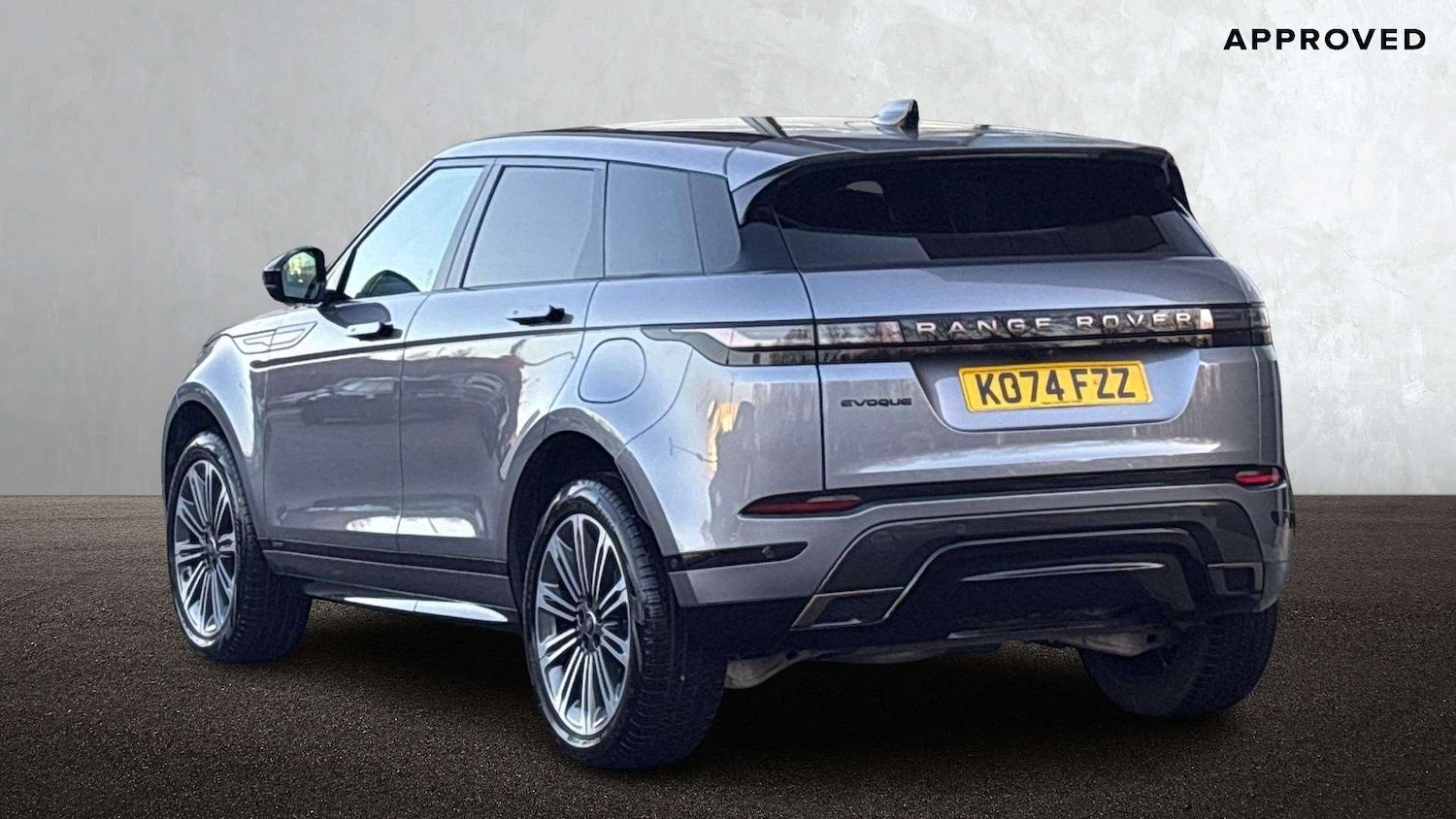 Used Land Rover Range Rover Evoque 2025 for sale - 77500236: Photo 2