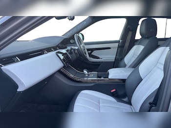 Used Land Rover Range Rover Evoque 2025 for sale - 77500236: Photo