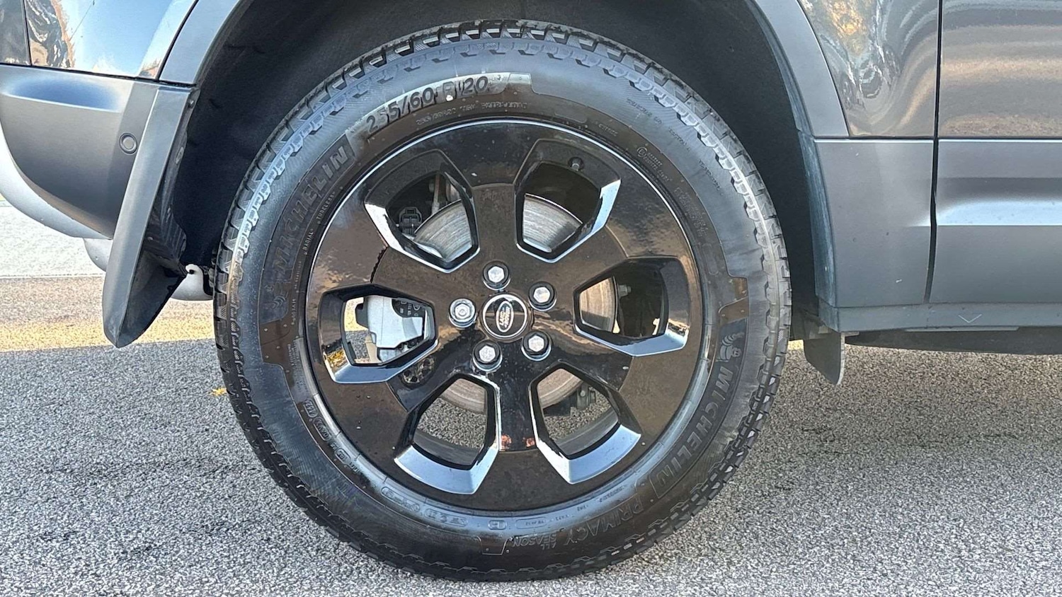 Used Land Rover Defender 2025 for sale - 76460228: Photo 30