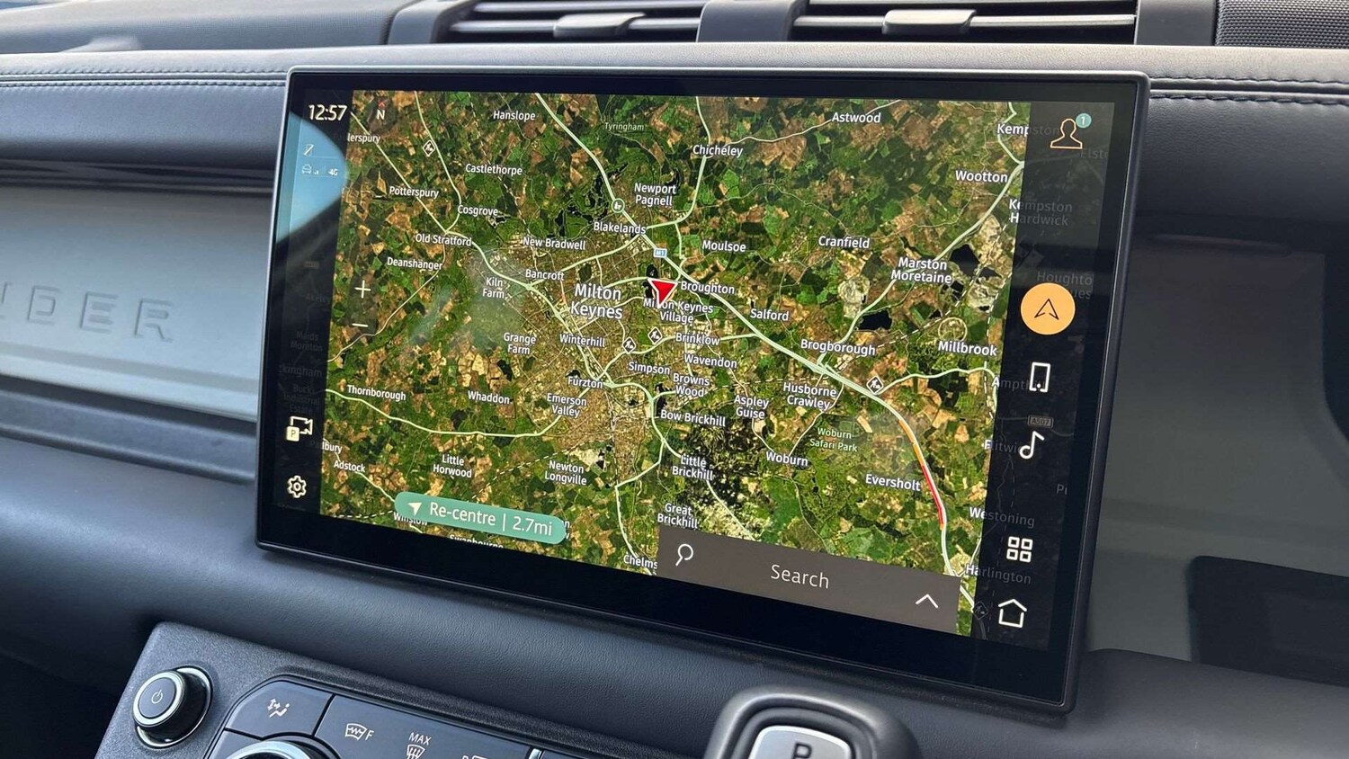 Used Land Rover Defender 2023 for sale - 77270209: Photo 11