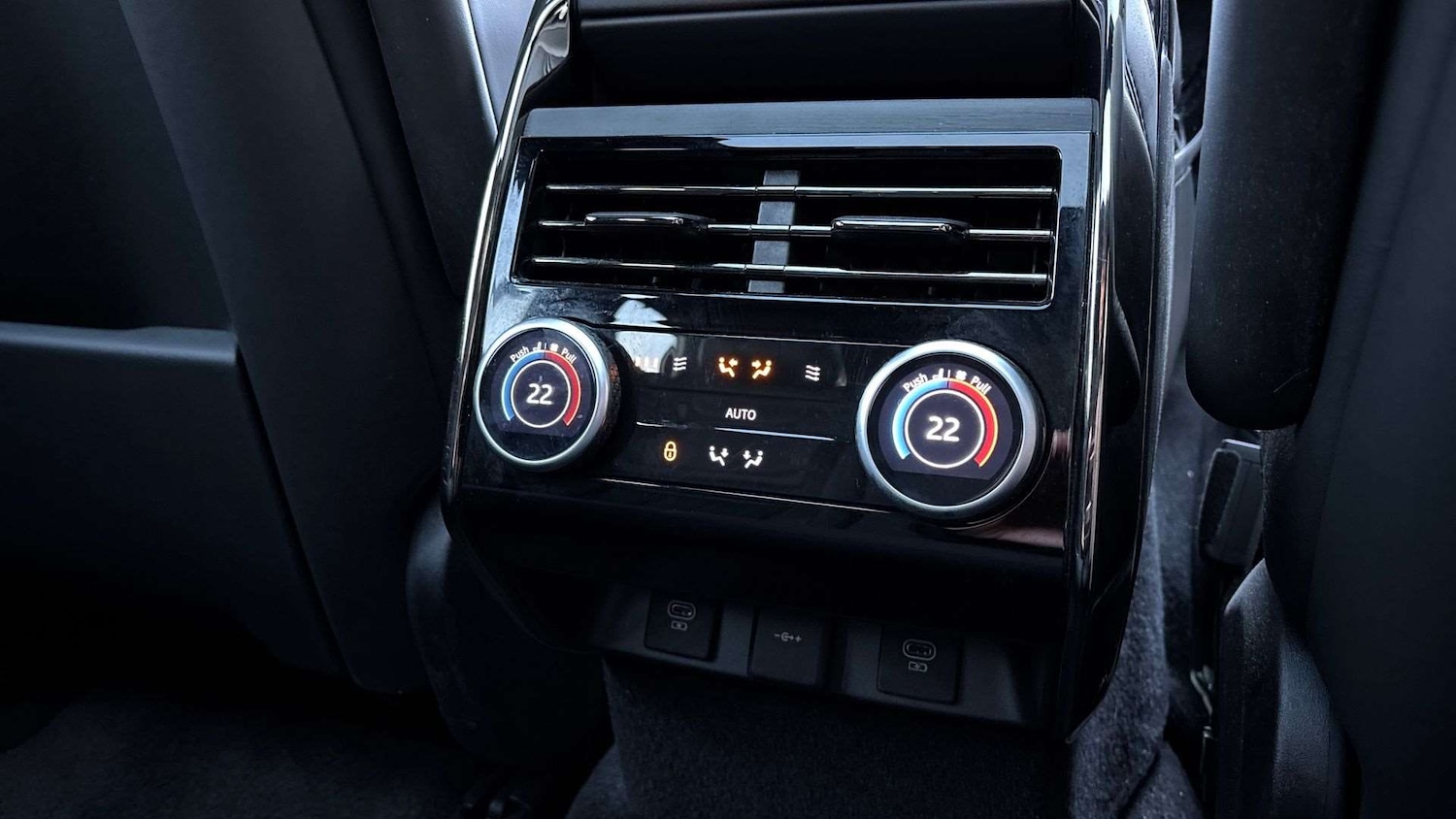 Used Land Rover Range Rover Sport 2024 for sale - 77099643: Photo 18