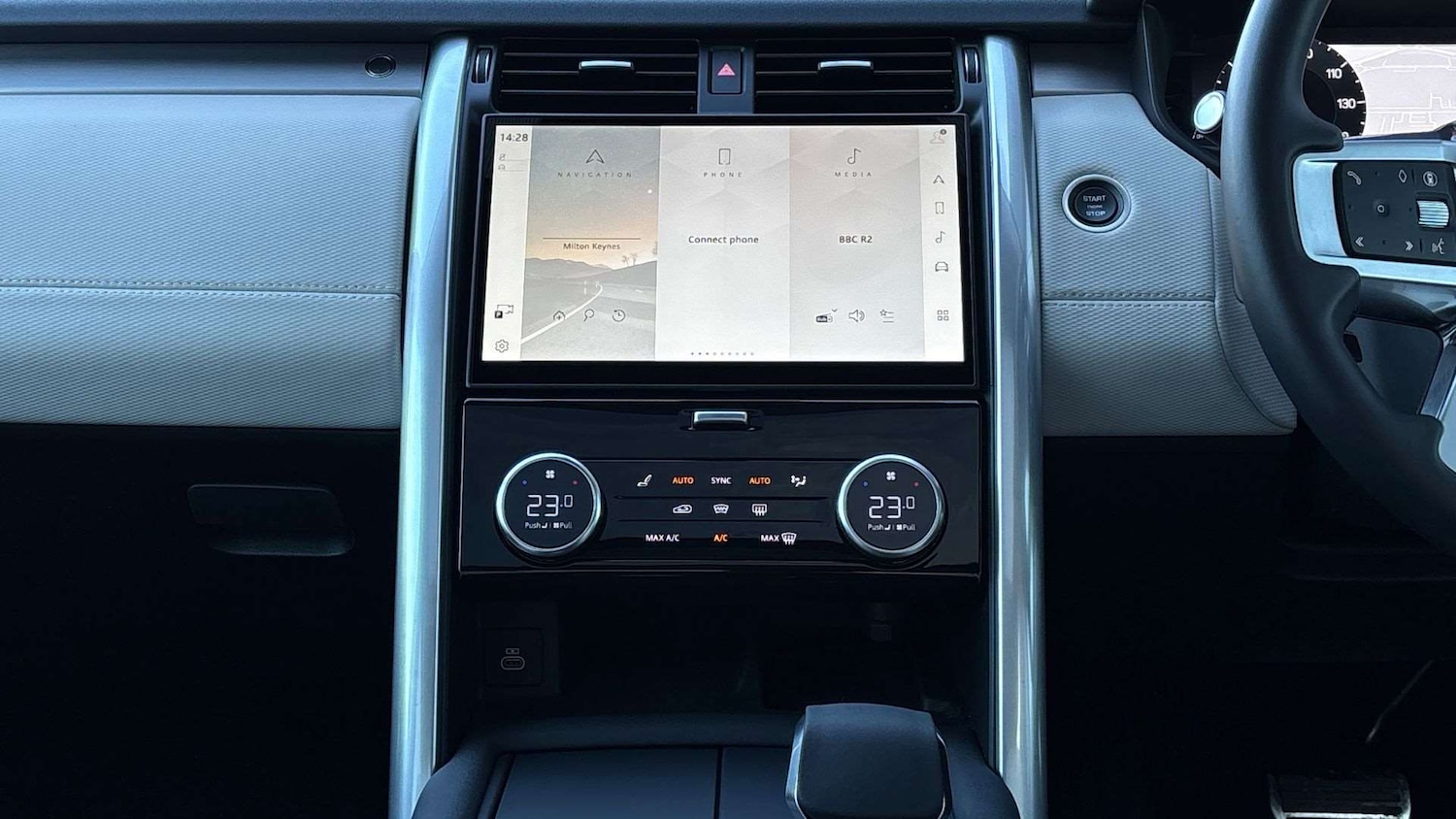 Used Land Rover Discovery 2024 for sale - 77429232: Photo 14