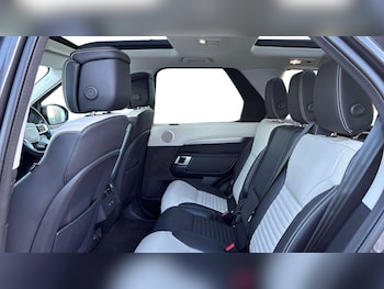 Used Land Rover Discovery 2024 for sale - 77429232: Photo