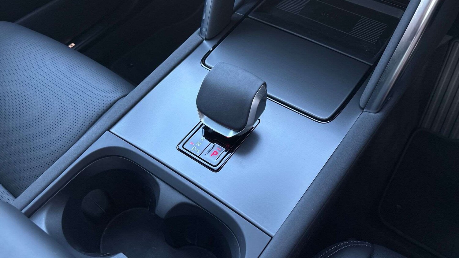 Used Land Rover Discovery Sport 2024 for sale - 76636772: Photo 13