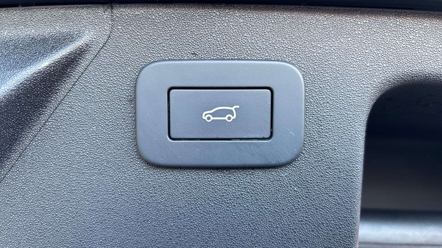 Used Land Rover Discovery Sport 2024 for sale - 76636772: Photo 33