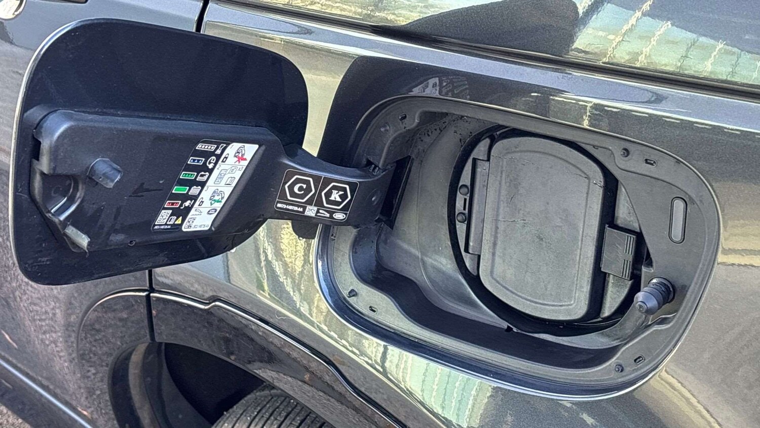 Used Land Rover Discovery Sport 2024 for sale - 76636772: Photo 34