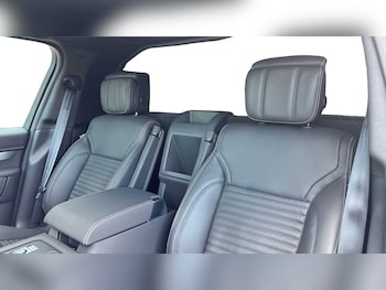 Used Land Rover Discovery 2025 for sale - 76460589: Photo