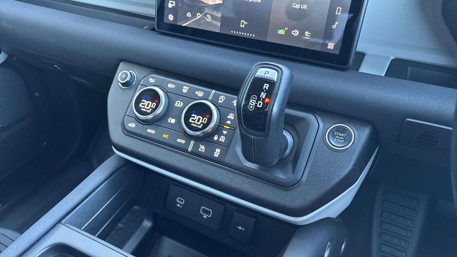 Used Land Rover Defender 2021 for sale - 77674841: Photo 13