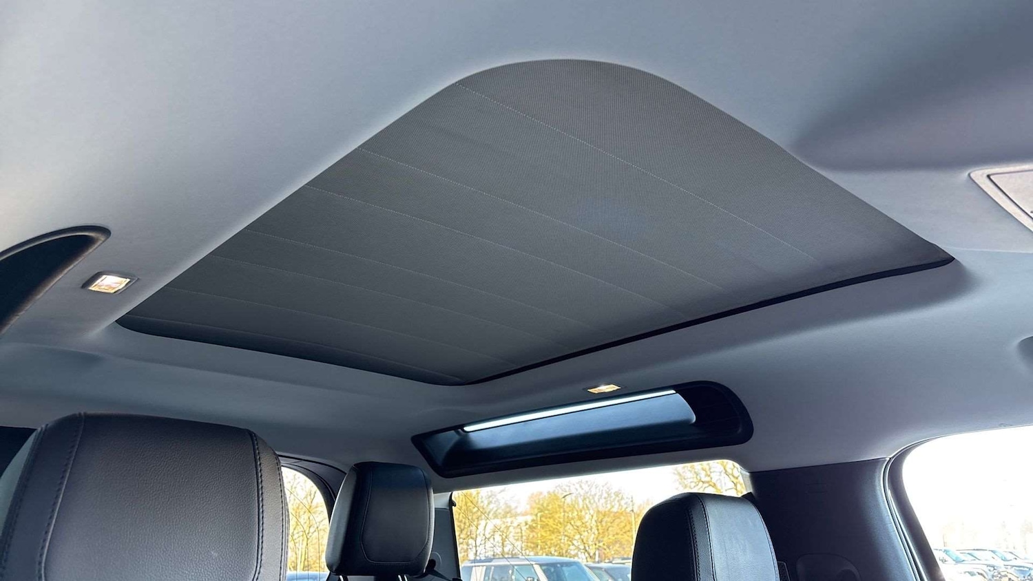 Used Land Rover Defender 2021 for sale - 77674841: Photo 21